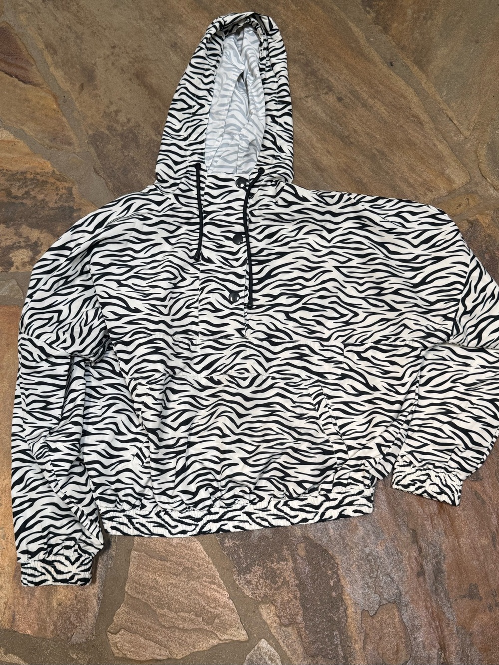 Year of Ours Zebra Print Hooded Windbreaker Pullover XS